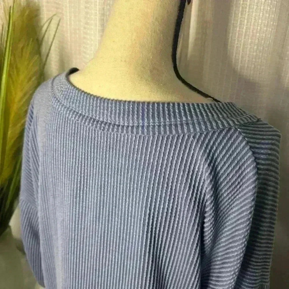 Altar’s State Small Ribbed V Neck Pullover Sweater Long Sleeves High Low Blue - Picture 6 of 9